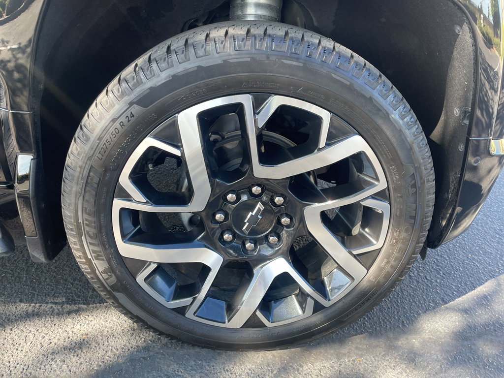 Used 2024 Chevrolet Silverado EV RST image 11