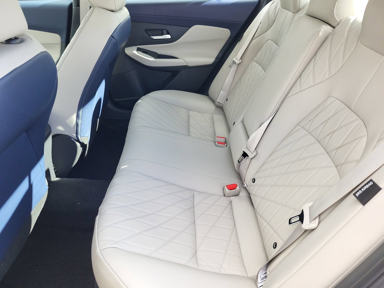 New 2026 Nissan Sentra SL w/ Floor Mat Package FWD image 9