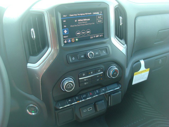 New 2026 Chevrolet Silverado 1500 Custom RWD image 18