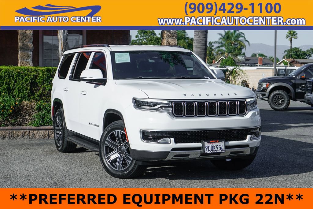 Used 2022 Jeep Wagoneer Series III w/ Rear Seat Video Group 1