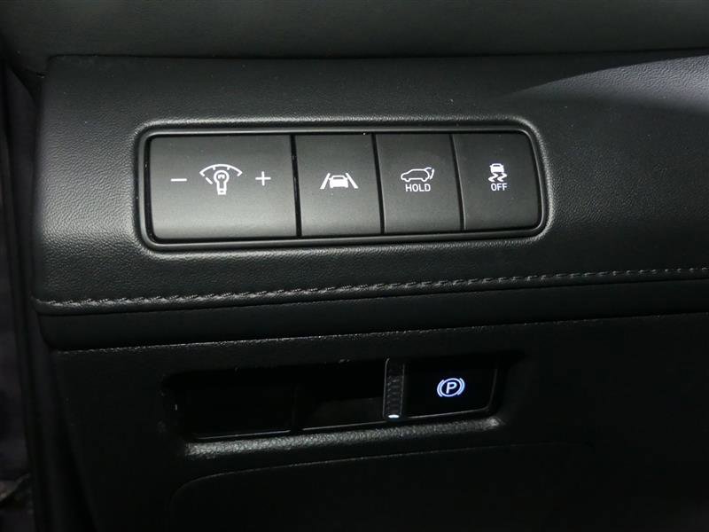 Used 2023 Hyundai Santa Fe SEL w/ Premium Package AWD/4WD image 29