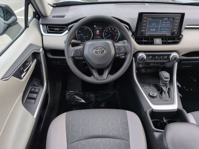 Certified 2022 Toyota RAV4 XLE w/ Convenience Package AWD/4WD image 16