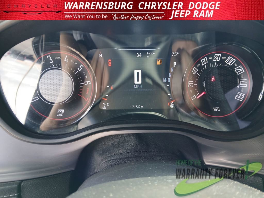 Used 2023 Dodge Challenger SXT w/ Plus Package image 19
