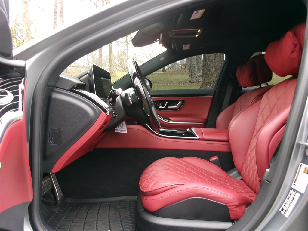 Used 2023 Mercedes-Benz S 580 4MATIC Sedan image 9