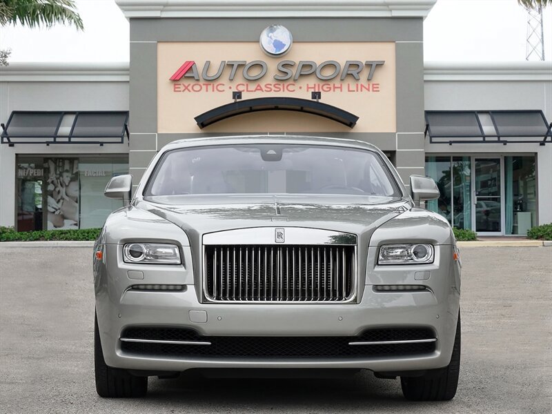 Used 2016 Rolls-Royce Wraith RWD image 2