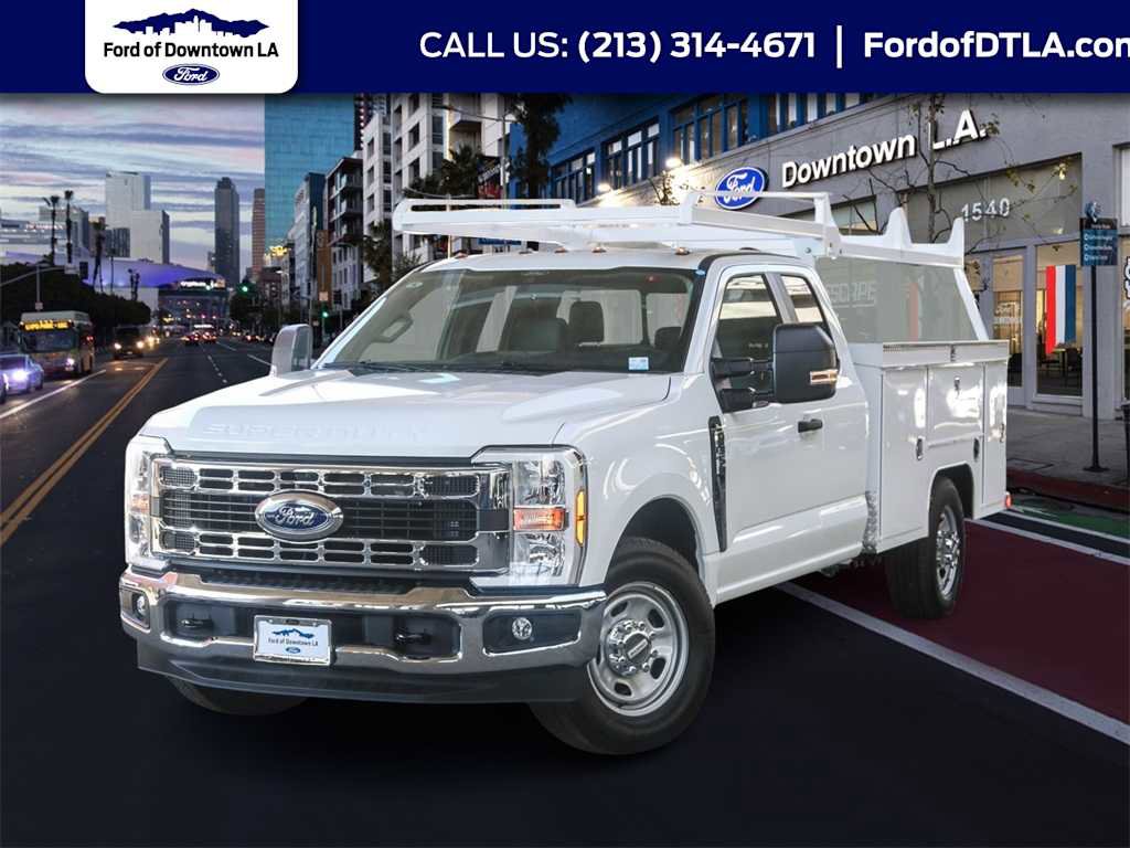 New 2026 Ford F350 XL w/ XL Chrome Package image 1