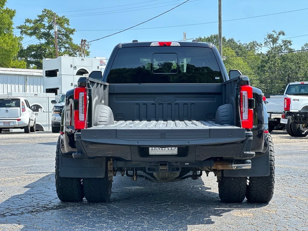 Used 2024 Ford F450 Platinum w/ FX4 Off-Road Package AWD/4WD image 36