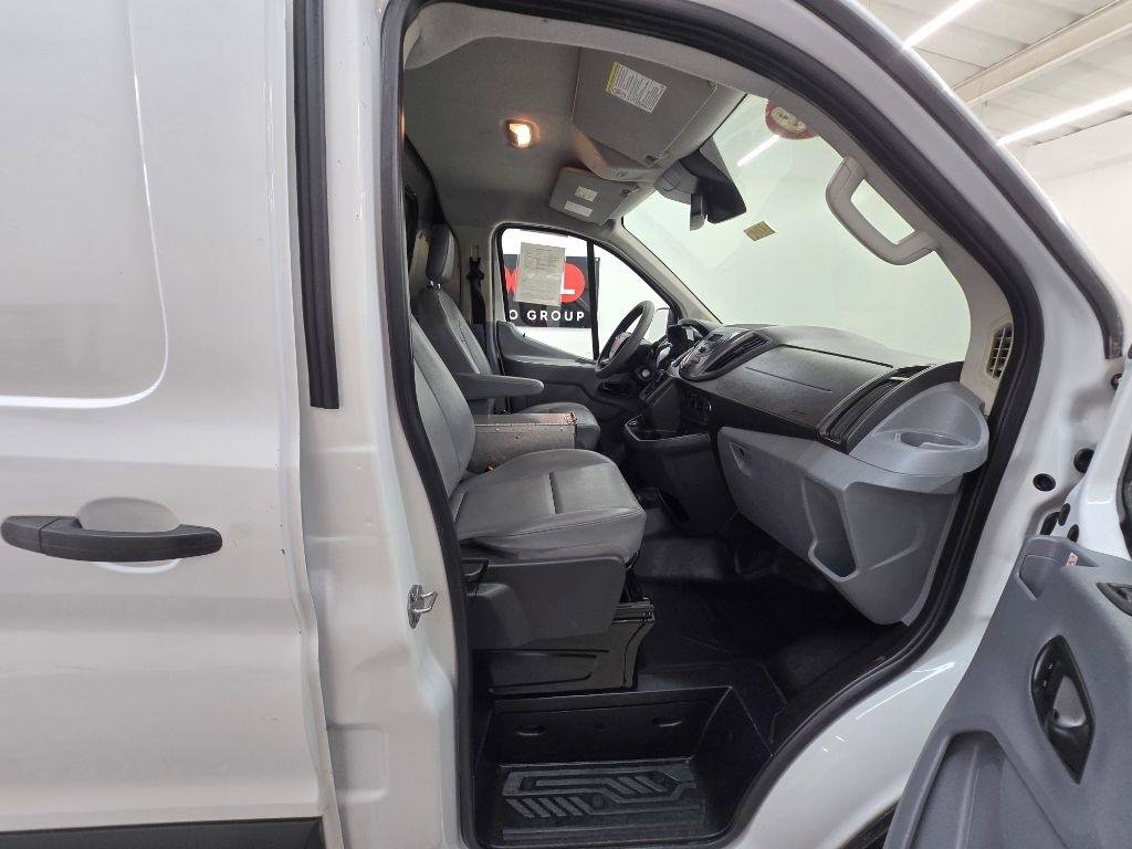 Used 2019 Ford Transit 150 130 Low Roof RWD image 19
