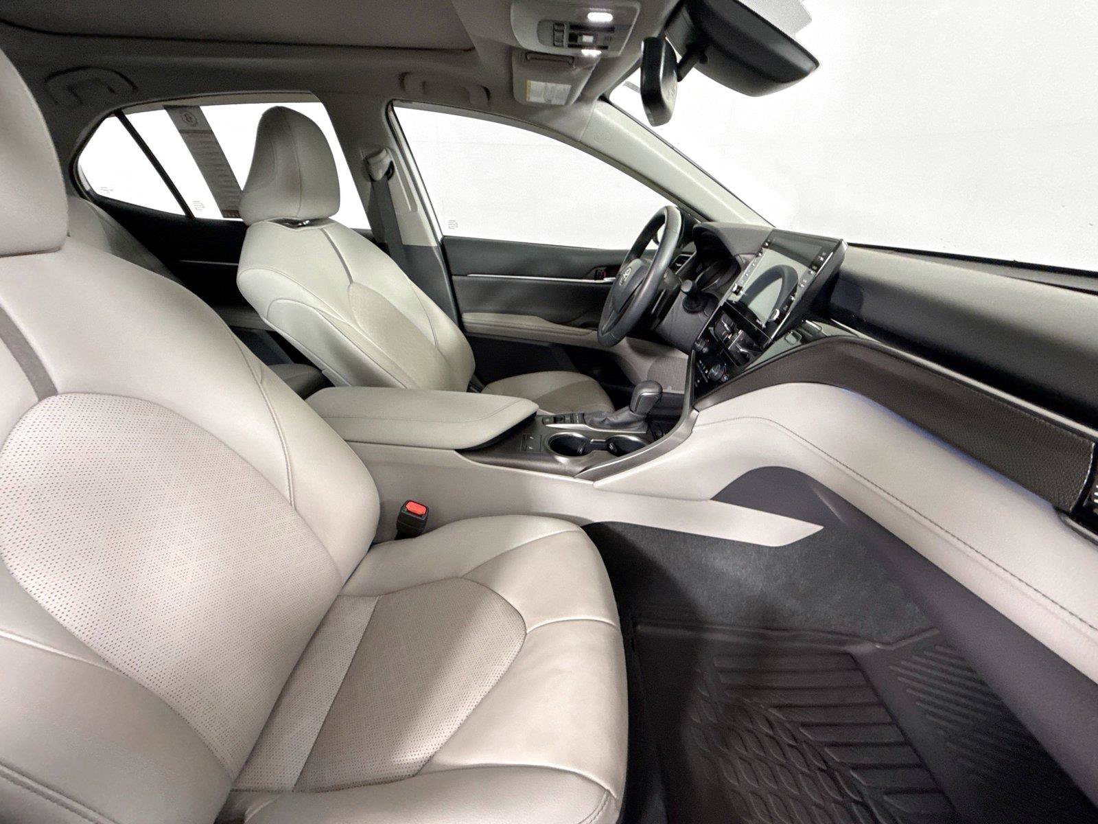 Certified 2023 Toyota Camry XSE FWD image 43
