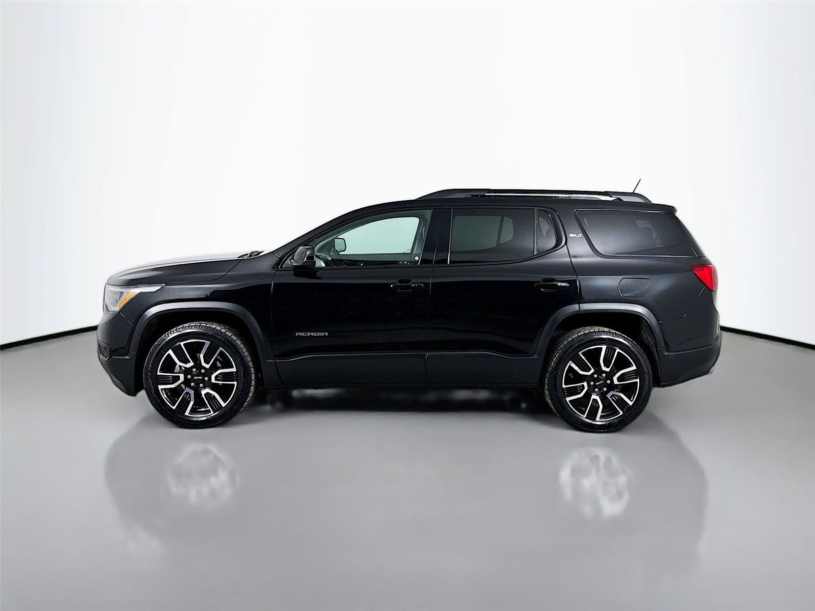Used 2019 GMC Acadia SLT w/ Black Edition AWD/4WD image 6