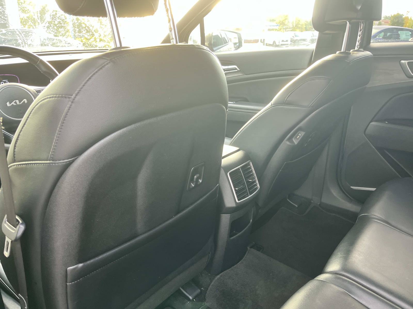 Used 2023 Kia Sportage X-Line w/ X-Line Premium Package AWD/4WD image 21