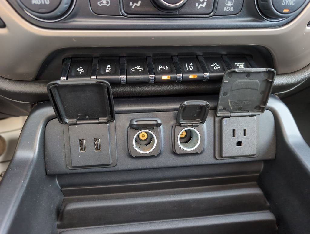 Used 2019 GMC Sierra 2500 Denali w/ Duramax Plus Package image 24