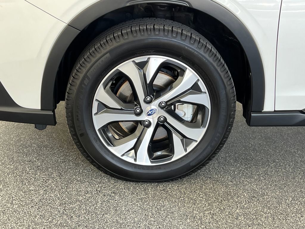Used 2020 Subaru Outback Touring XT image 32
