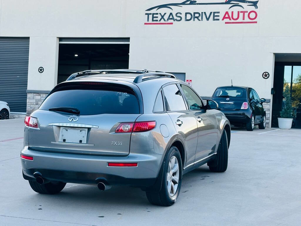 Used 2004 INFINITI FX35 Base Rwd 4dr SUV w/ Technology Pkg image 12