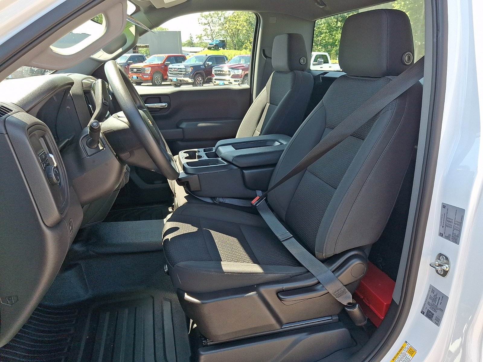 Used 2025 Chevrolet Silverado 1500 W/T RWD image 14