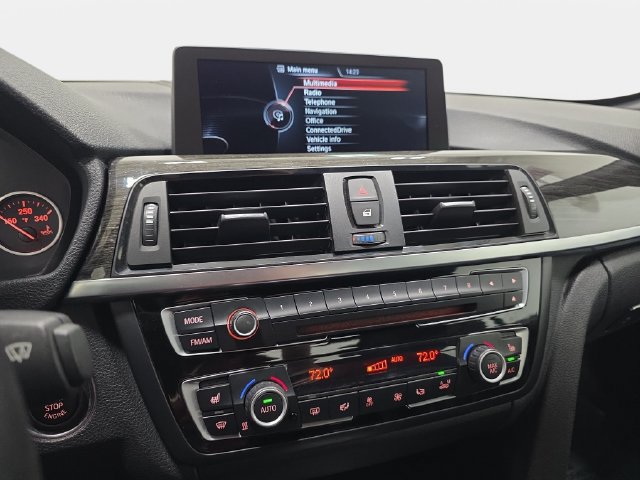 Used 2014 BMW 435i Convertible RWD image 17