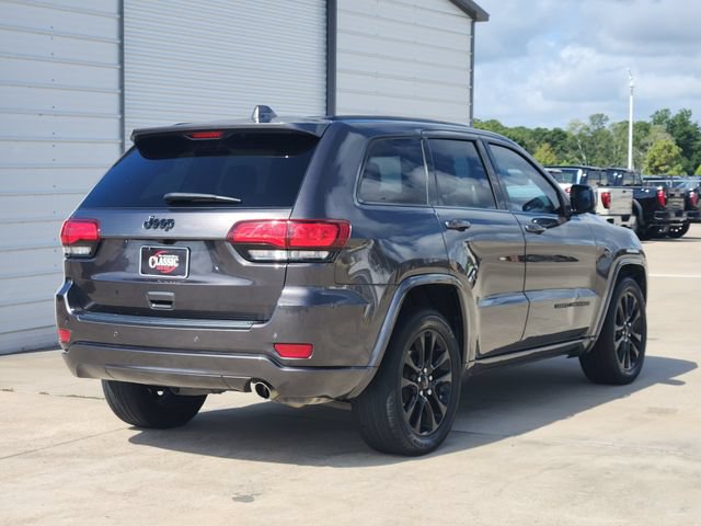 Used 2020 Jeep Grand Cherokee Altitude RWD image 7