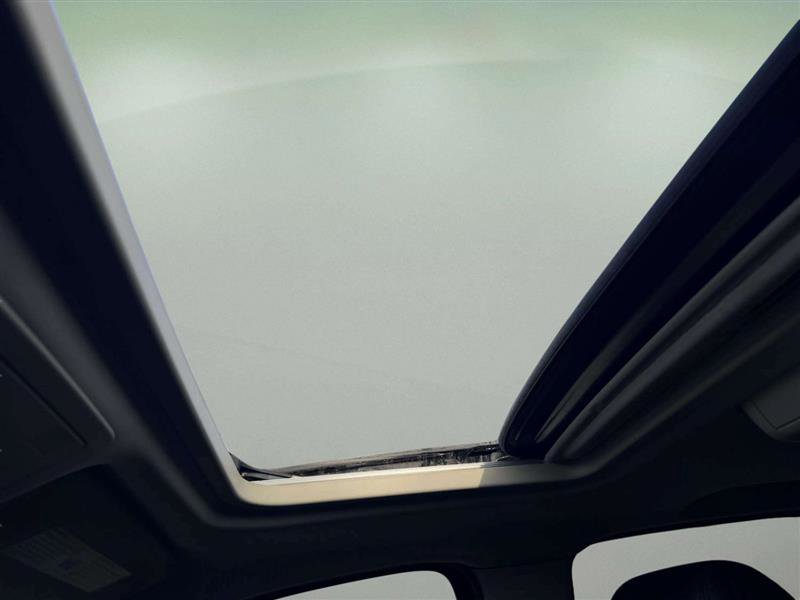 Used 2010 GMC Yukon SLT w/ Regional Value Package image 36