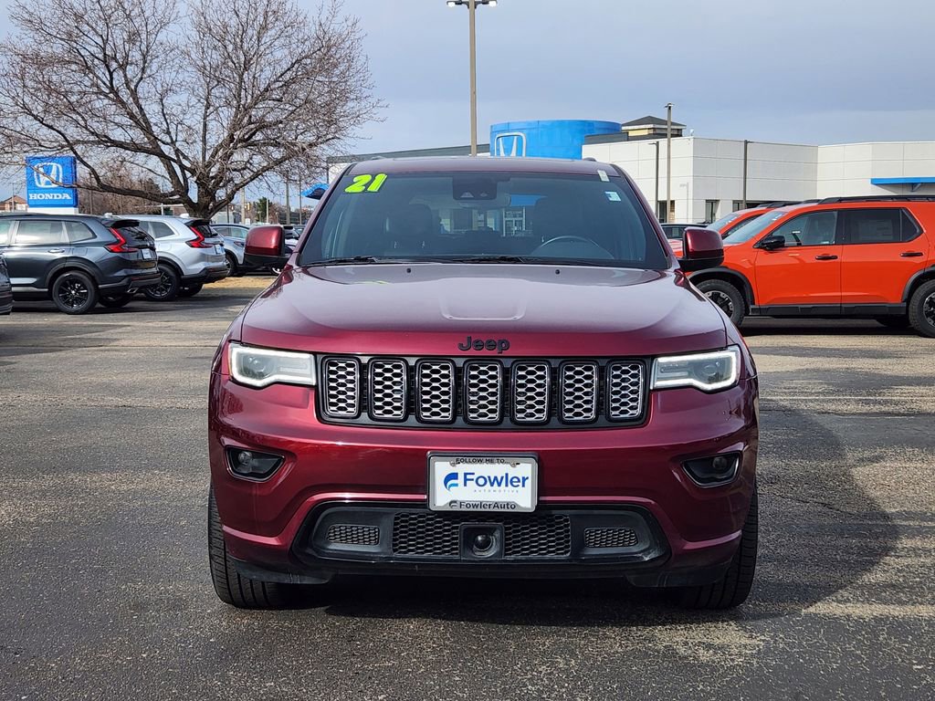 Used 2021 Jeep Grand Cherokee Laredo X image 2