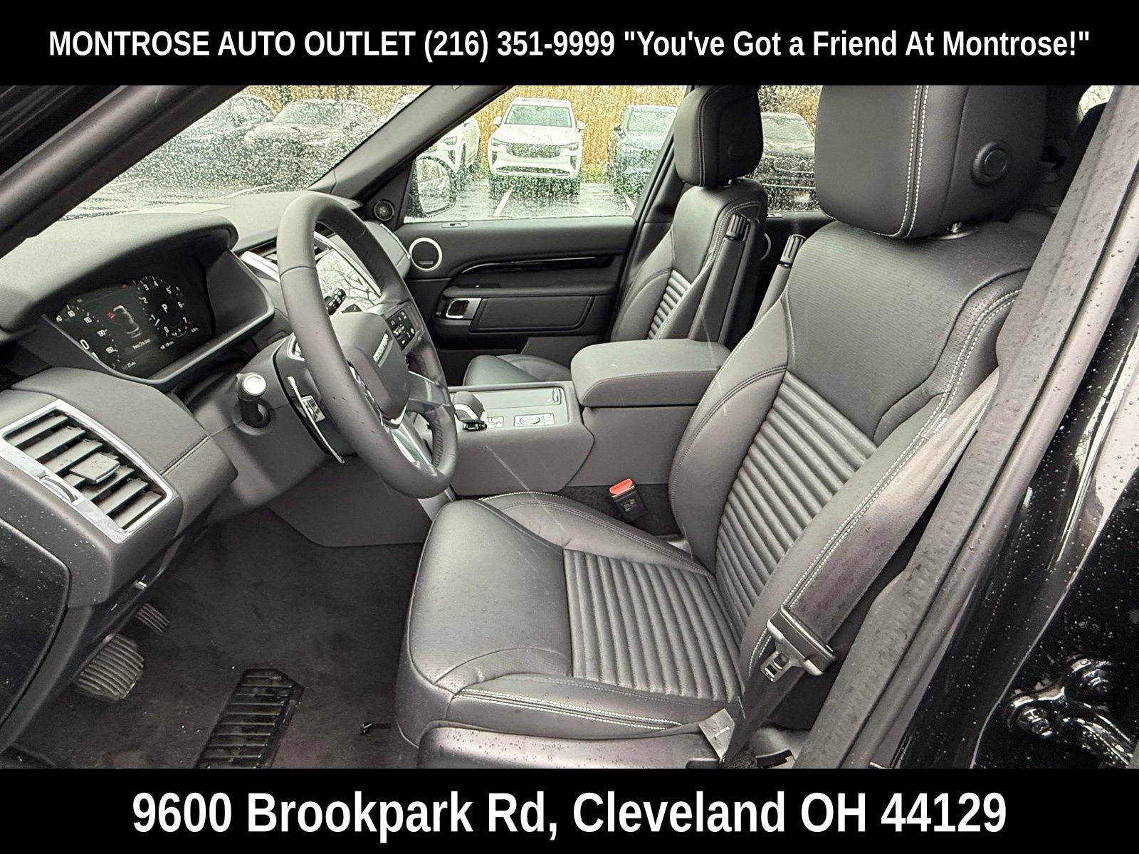 New 2026 Land Rover Discovery S AWD/4WD image 12