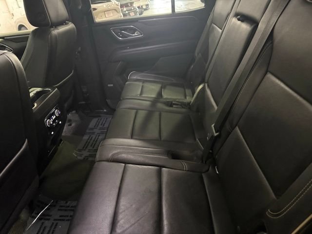 Used 2021 GMC Yukon SLT AWD/4WD image 32