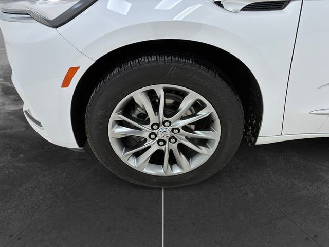 Used 2024 Buick Enclave Avenir w/ Avenir Technology Package image 9