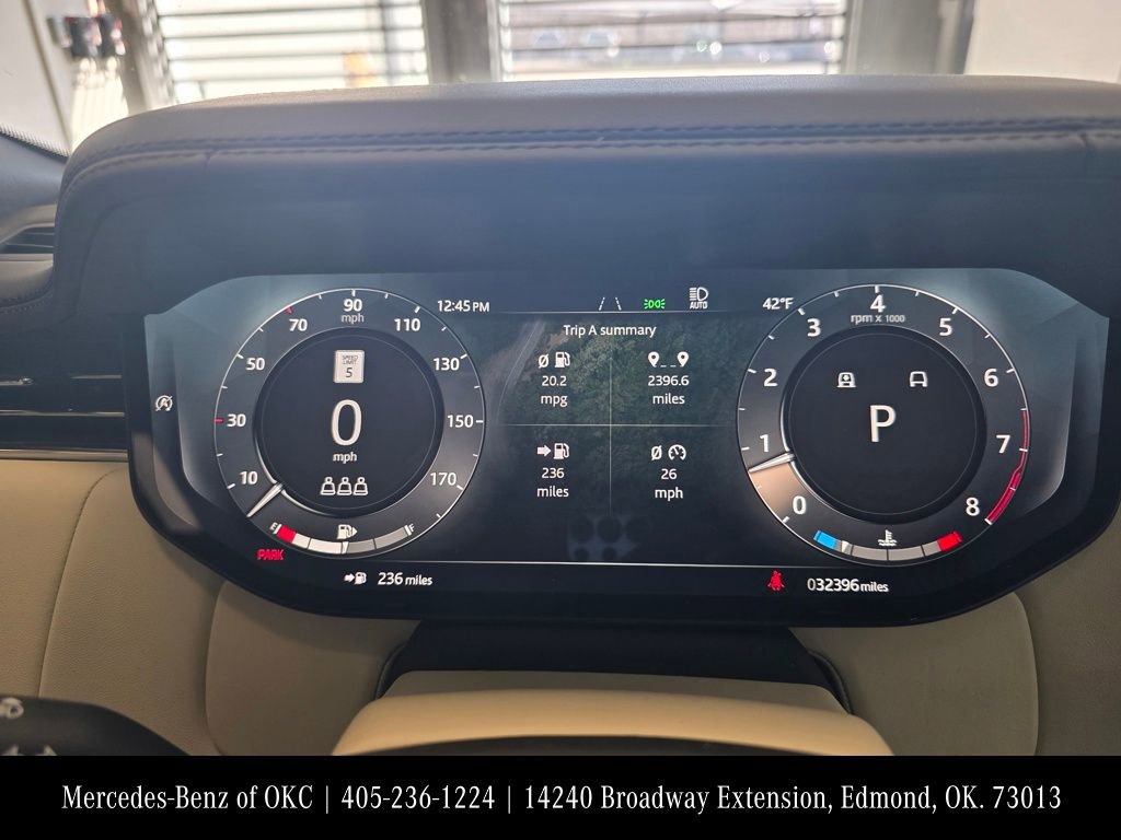 Used 2024 Land Rover Range Rover Autobiography image 9