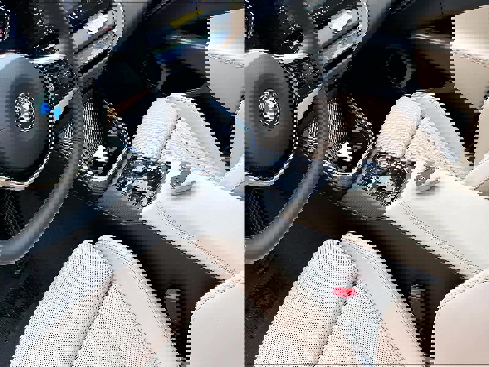 Used 2025 BMW X3 xDrive30i w/ Convenience Package image 19