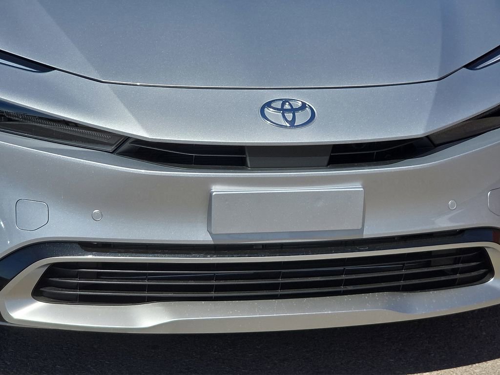 New 2026 Toyota Prius Plug-In Hybrid image 7