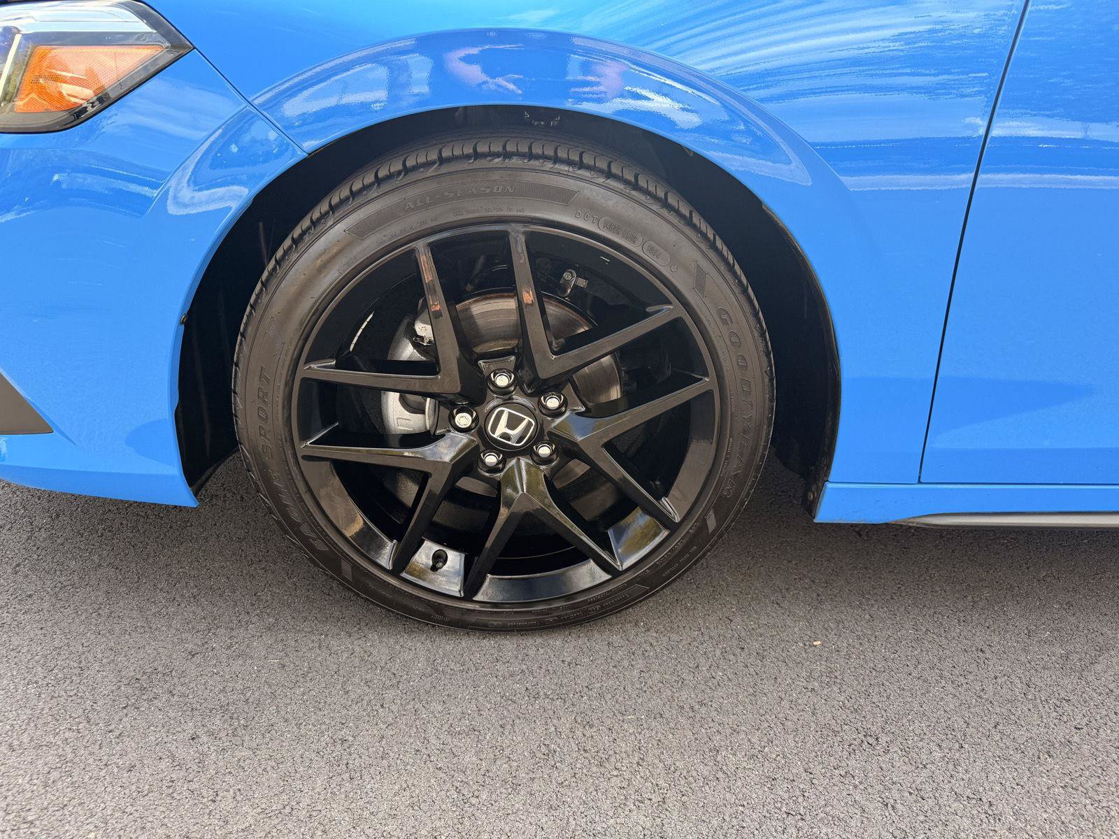 Used 2024 Honda Civic Sport image 9