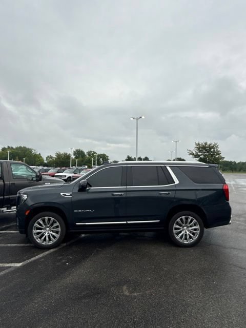 Used 2022 GMC Yukon Denali AWD/4WD image 9