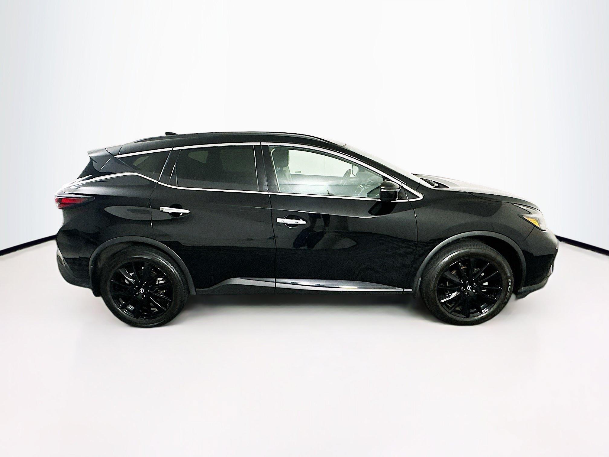 Used 2024 Nissan Murano SV w/ SV Midnight Edition Package FWD image 10