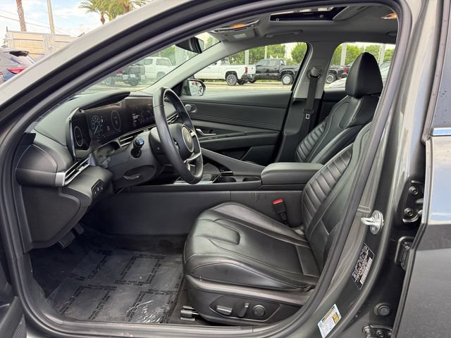 Used 2024 Hyundai Elantra Limited FWD image 9