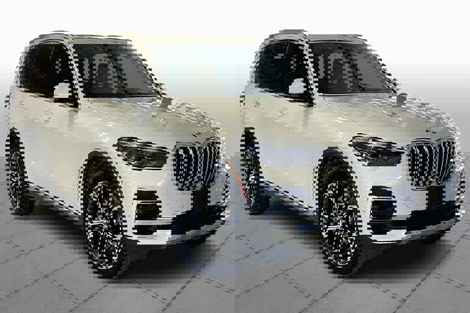 Used 2022 BMW X5 xDrive40i w/ Premium Package image 2