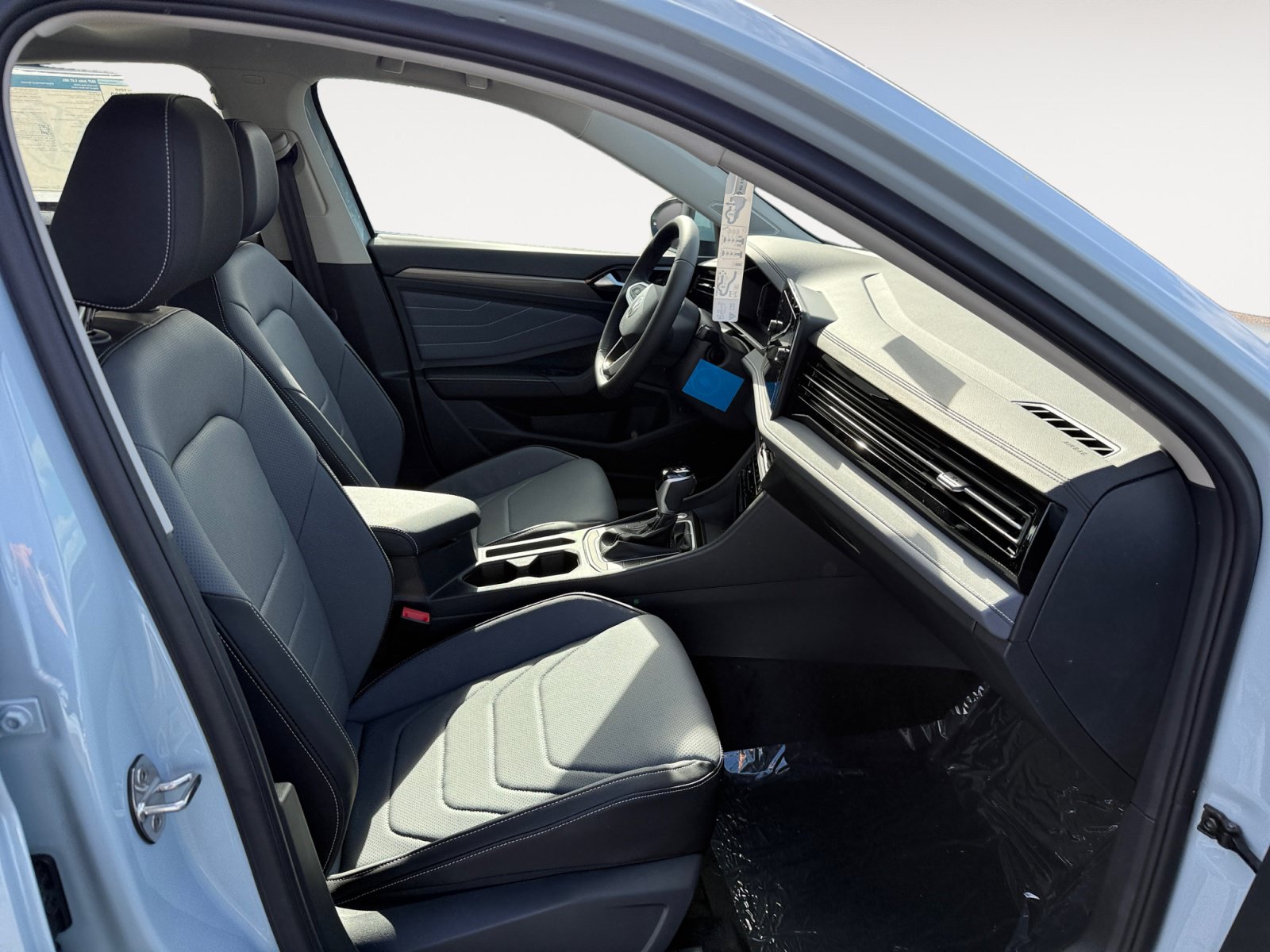 New 2027 Volkswagen Jetta SEL FWD image 19