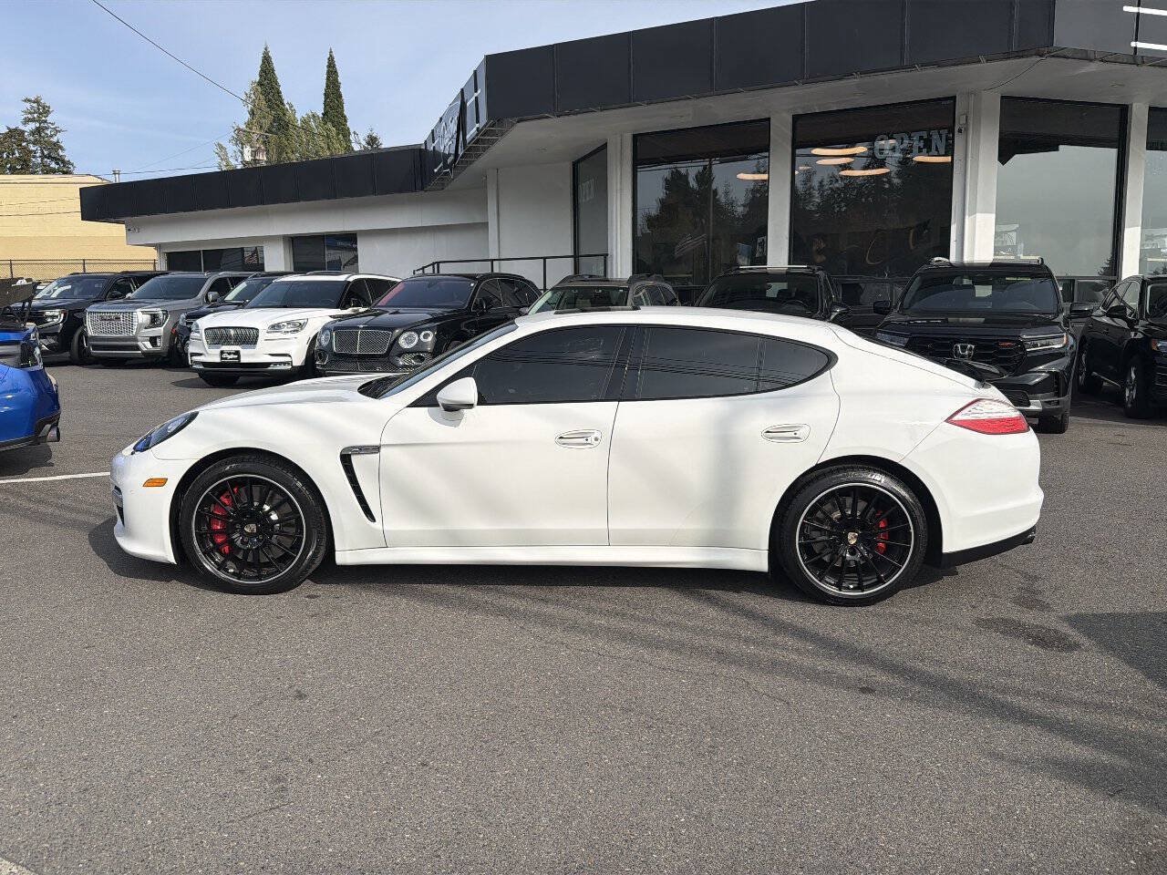 Used 2013 Porsche Panamera GTS AWD/4WD image 2