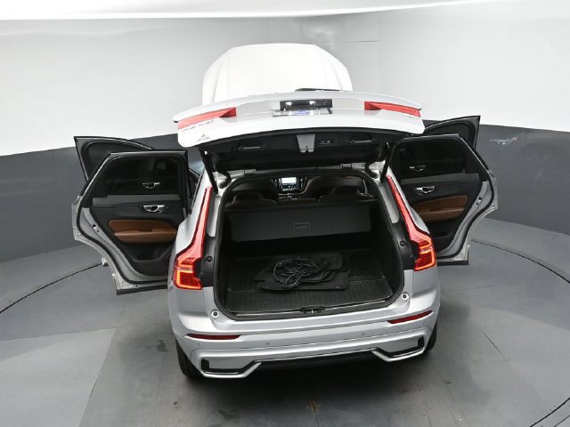 Used 2023 Volvo XC60 T8 Plus w/ Protection Package Premier AWD/4WD image 49