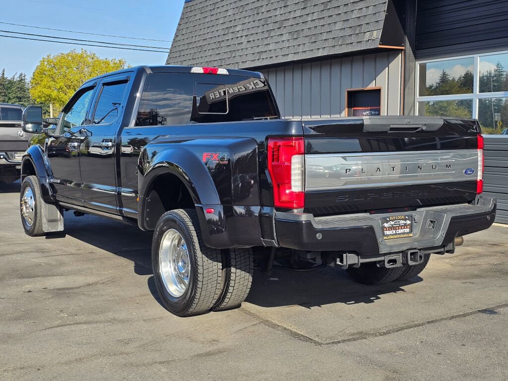 Used 2019 Ford F450 Platinum w/ Platinum Ultimate Package AWD/4WD image 3