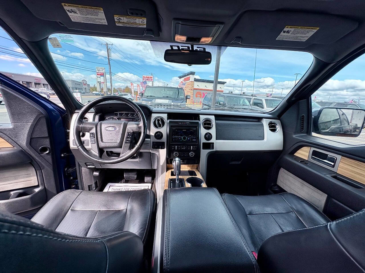 Used 2011 Ford F150 Lariat w/ Lariat Chrome Pkg image 24