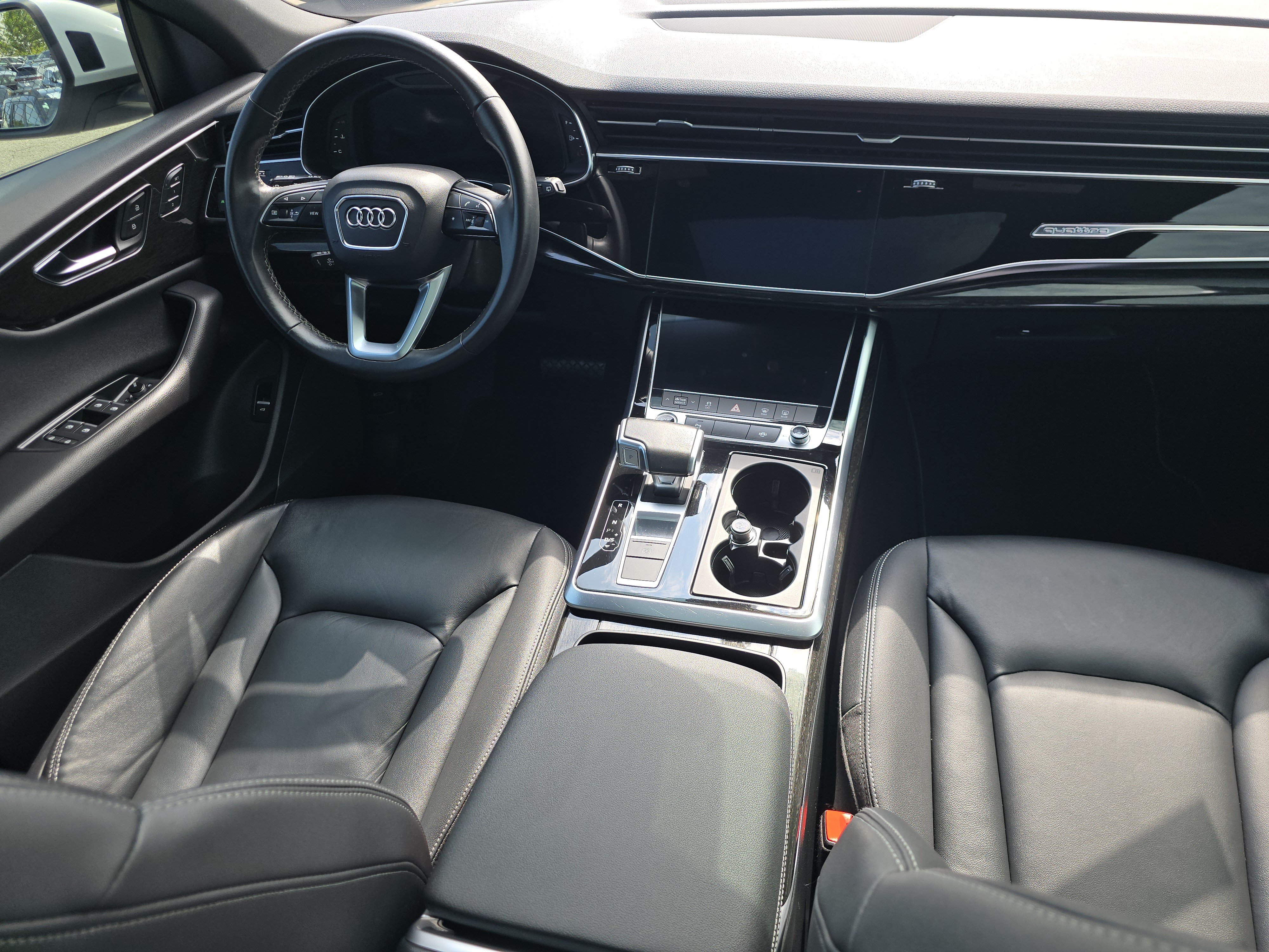 Certified 2022 Audi Q8 Premium w/ Convenience Package AWD/4WD image 20