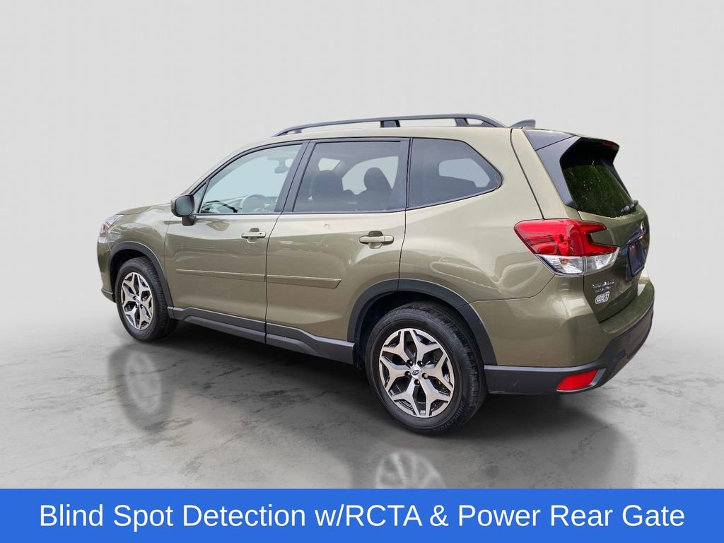 Certified 2024 Subaru Forester Premium AWD/4WD image 3