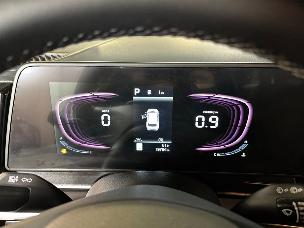 Certified 2024 Kia Sportage EX image 16