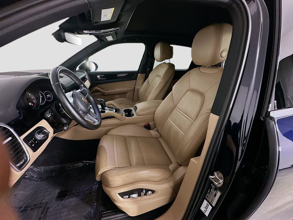 Certified 2020 Porsche Cayenne image 5