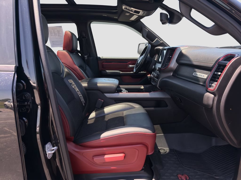 Used 2019 RAM 1500 Rebel w/ Level 2 Equipment Group AWD/4WD image 26