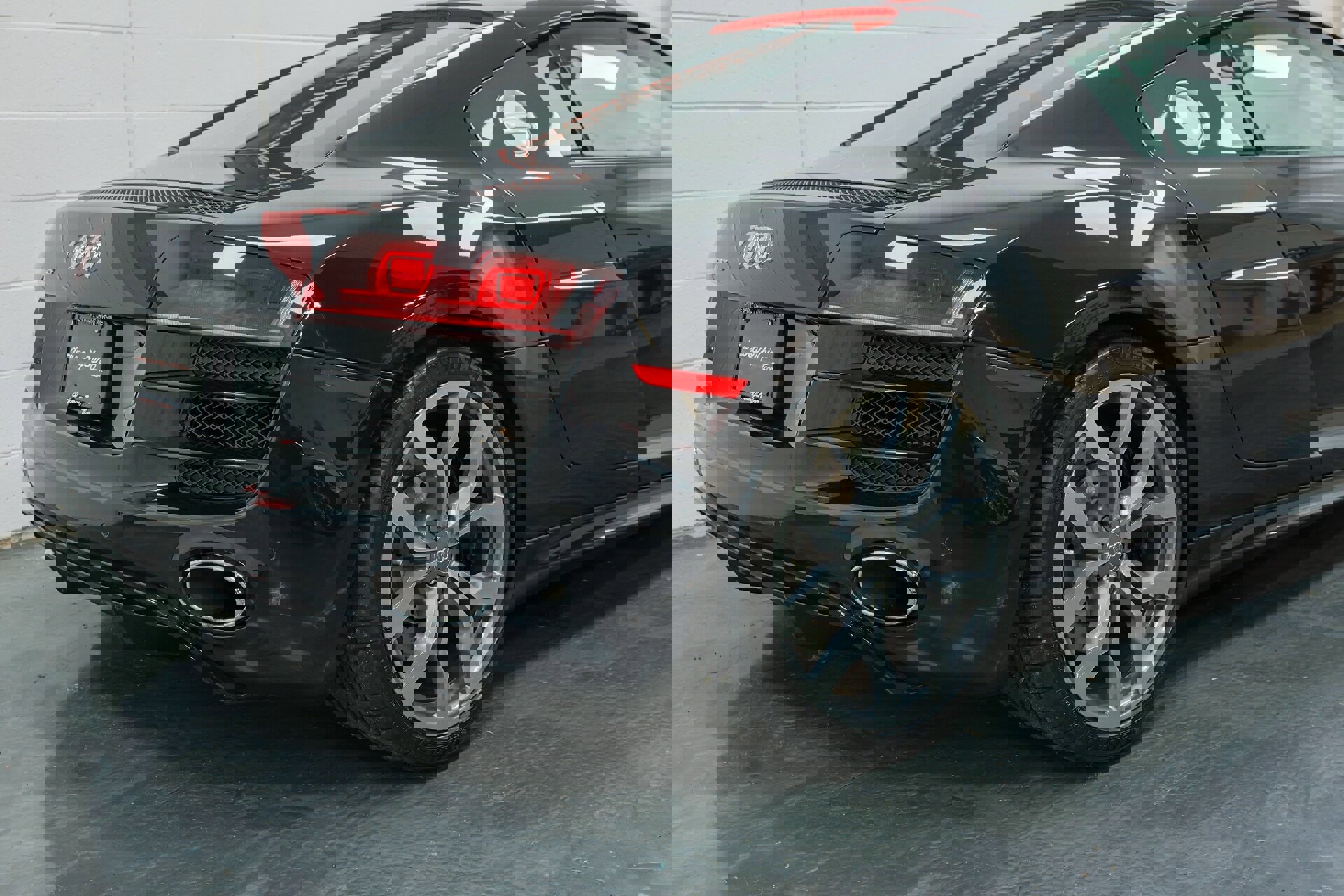 Used 2011 Audi R8 V10 image 34