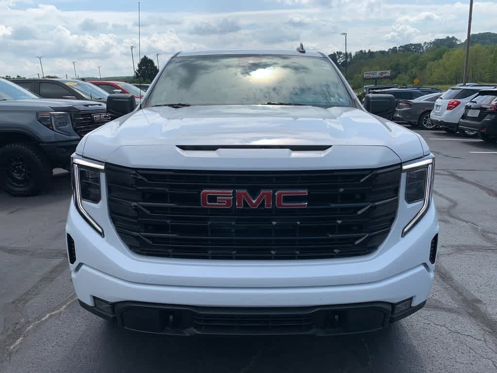 Used 2023 GMC Sierra 1500 Elevation AWD/4WD image 9
