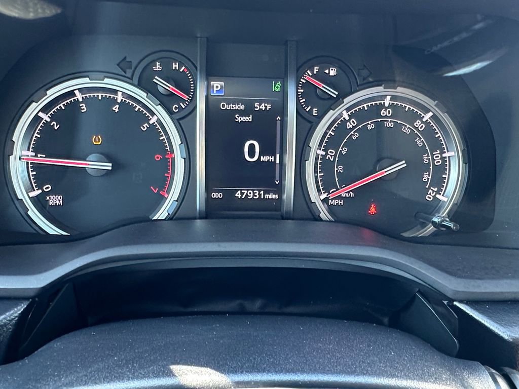 Used 2021 Toyota 4Runner Limited image 13