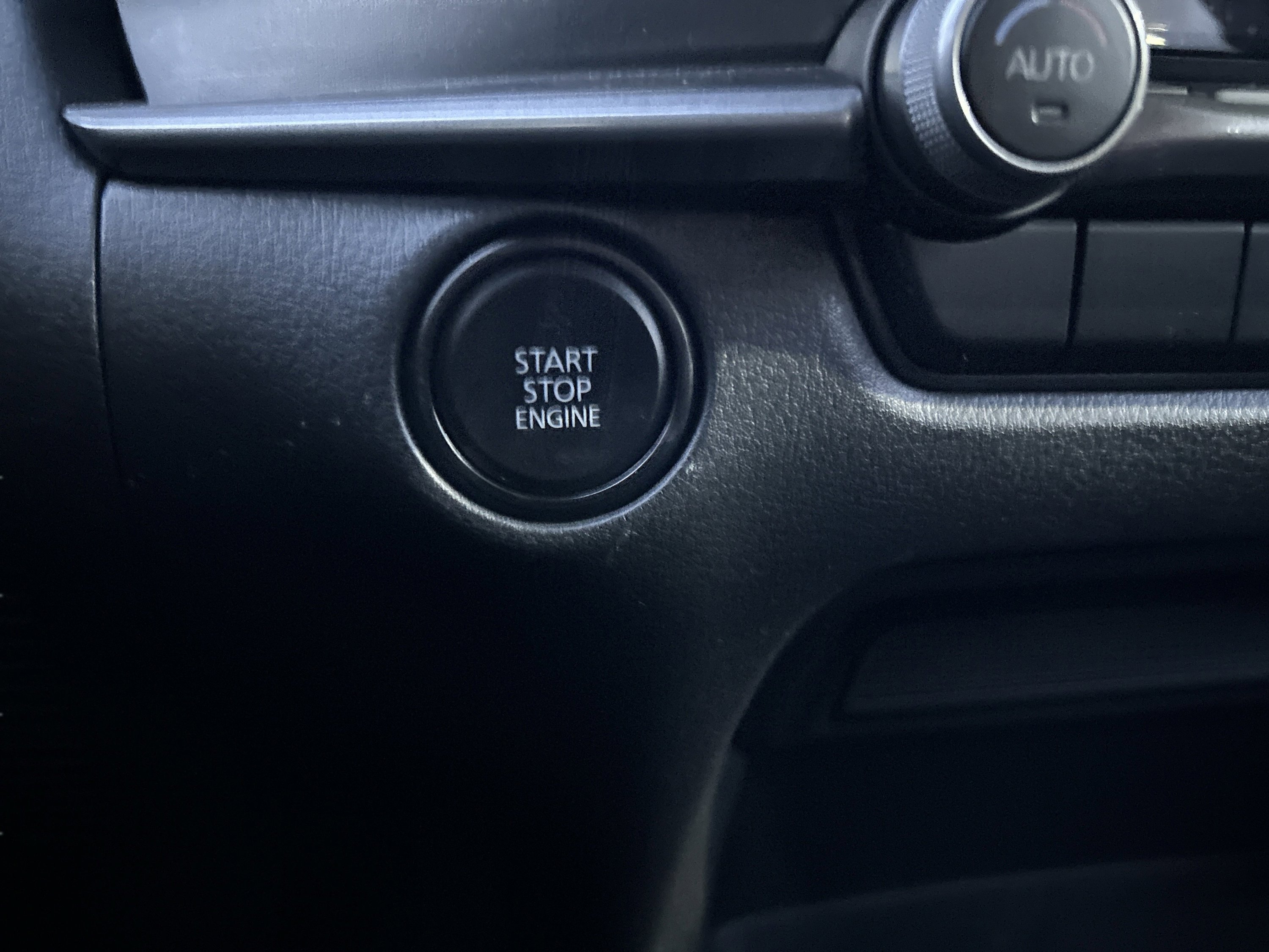 Used 2022 MAZDA CX-30 AWD 2.5 S w/ Select Package image 23