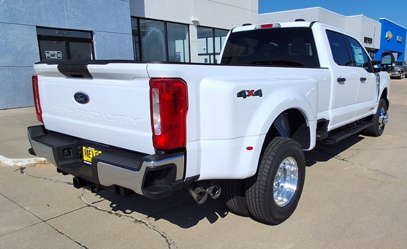 New 2026 Ford F350 XLT image 8