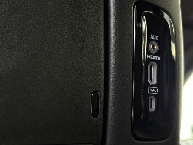 New 2026 Chrysler Pacifica Pinnacle image 17